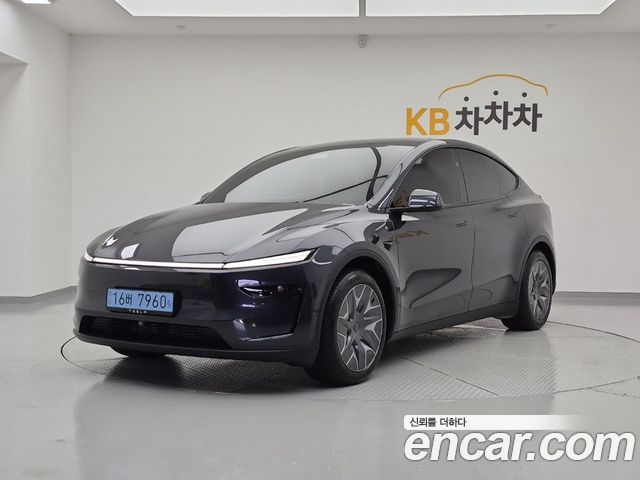 Tesla Model Y 2026