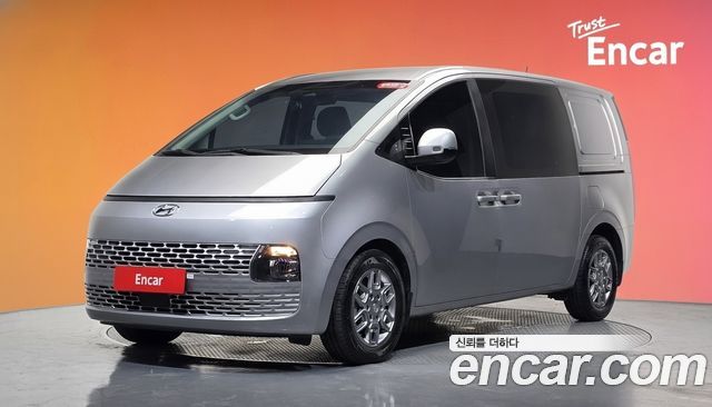 Hyundai Staria 2021
