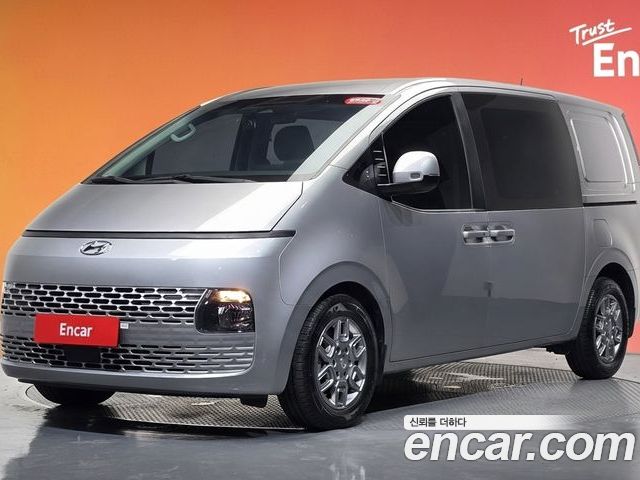 Hyundai Staria 2021