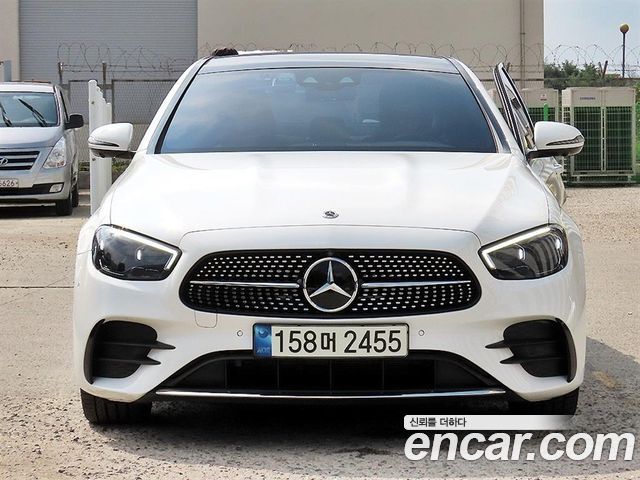 Mercedes-Benz E-Class 2021
