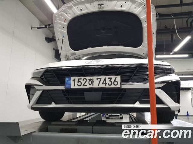Hyundai AVANTE 2023