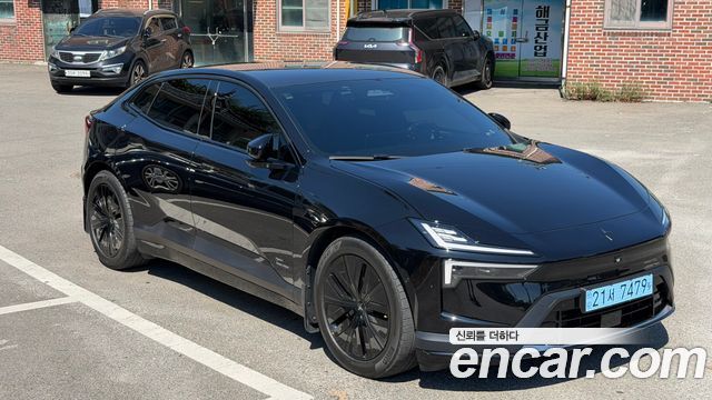 Polestar Polestar 4 2025