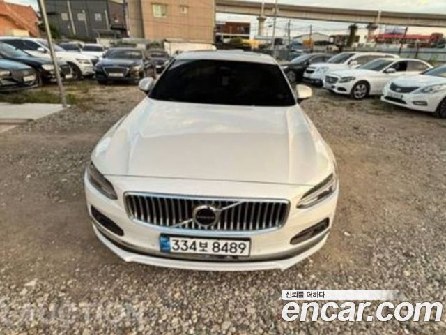 Volvo S90 2022