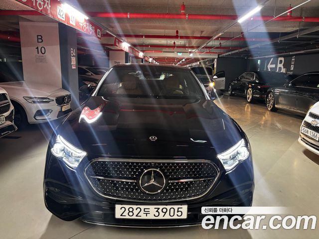 Mercedes-Benz E-Class 2025