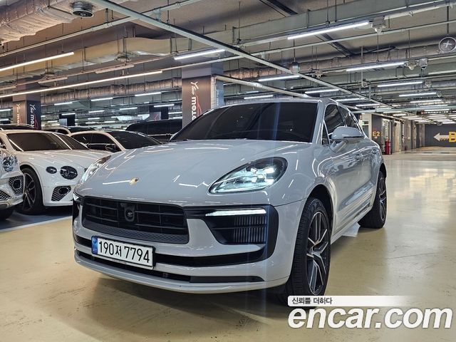 Porsche Macan 2022