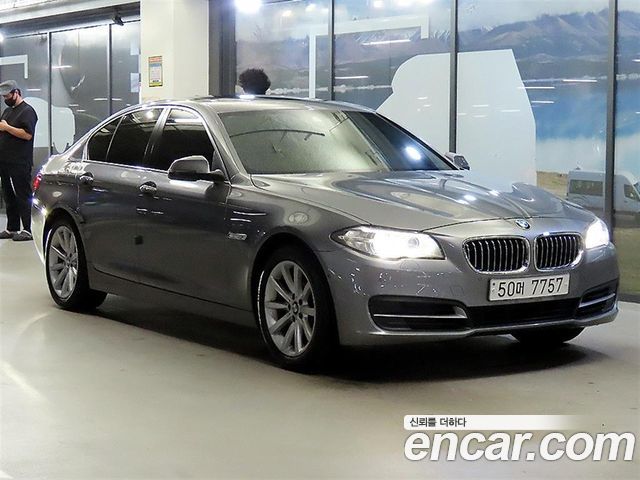 BMW 5-Series 2015