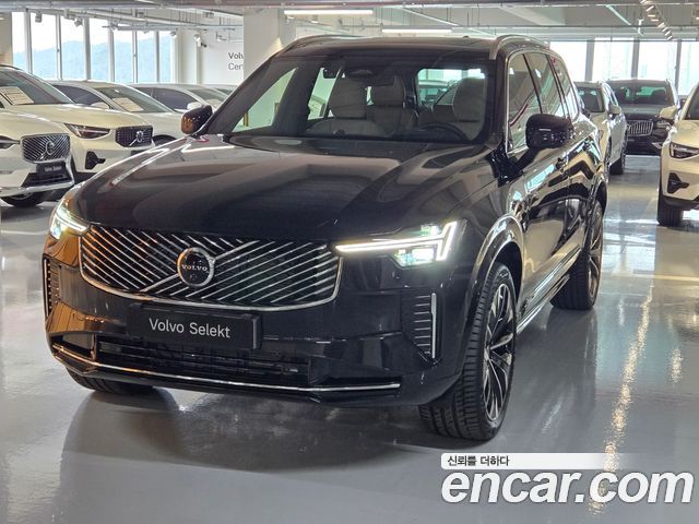 Volvo XC90 2026