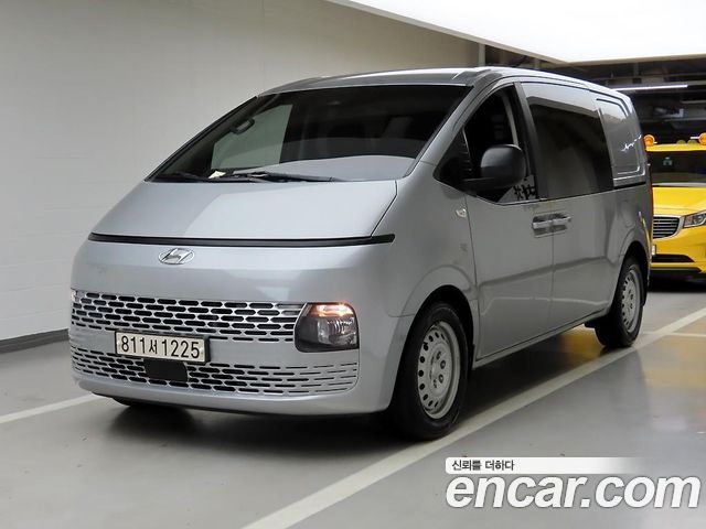 Hyundai Staria 2022