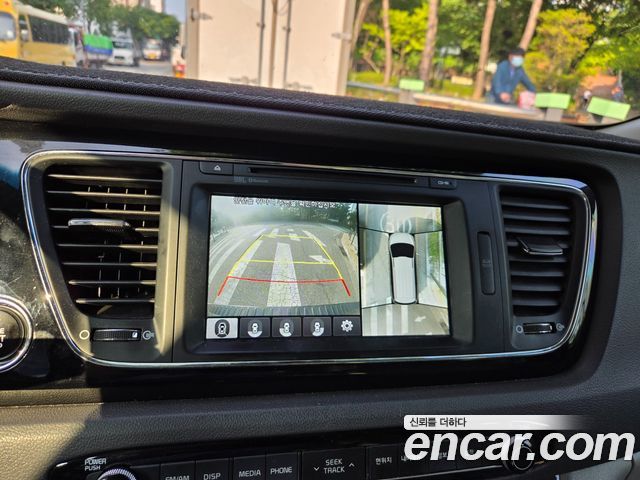 Kia Canival 2017
