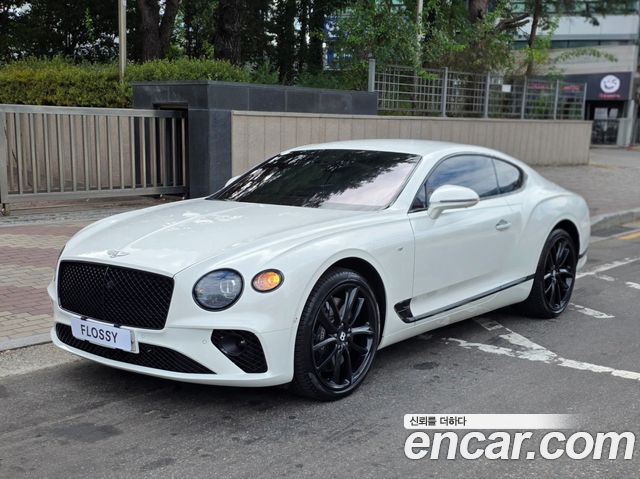 Bentley Continental 2021