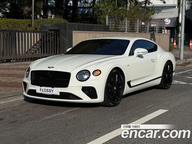 Bentley Continental 2021