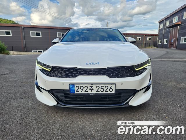 Kia K5 2023
