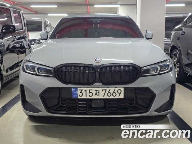 BMW 3-Series 2023