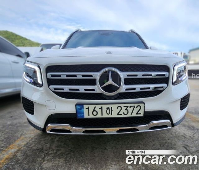Mercedes-Benz GLB-Class 2022