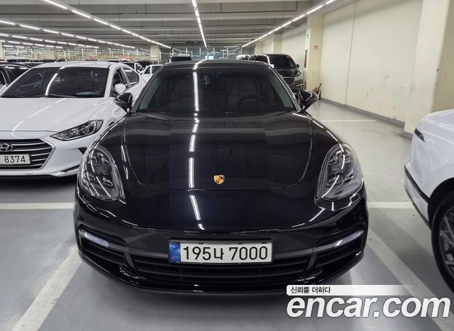 Porsche Panamera 2018