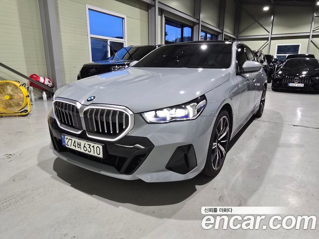 BMW 5-Series 2025