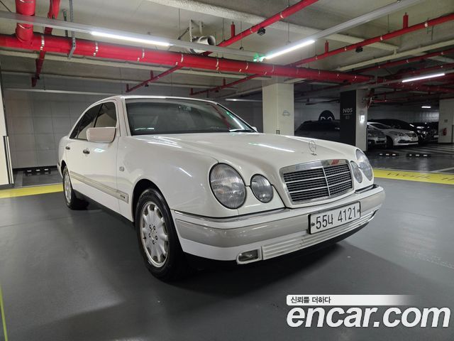 Mercedes-Benz E-Class 1997