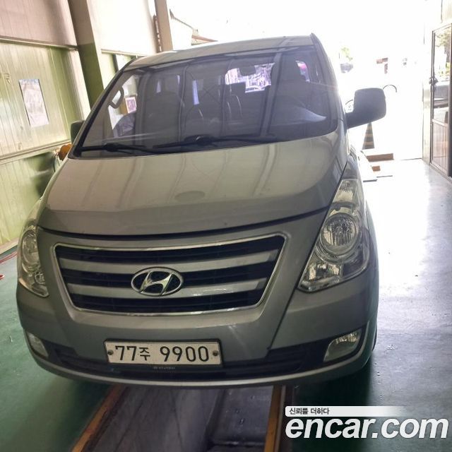 Hyundai Starex 2016