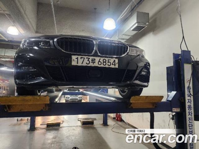BMW 3-Series 2021
