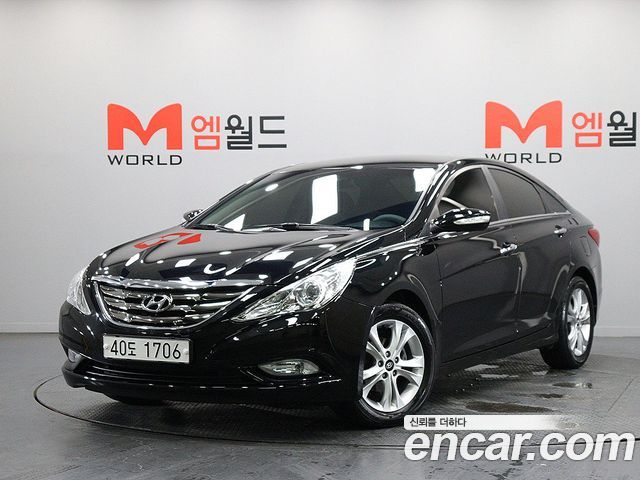 Hyundai Sonata 2011
