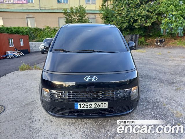 Hyundai Staria 2021