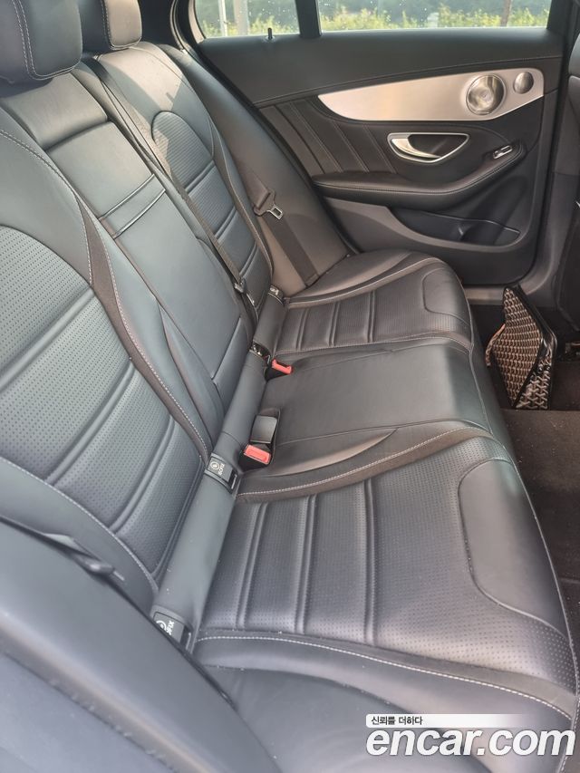 Mercedes-Benz C-Class 2016