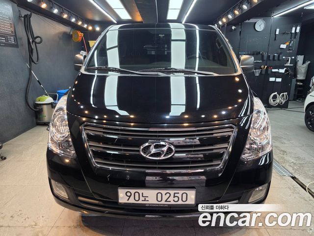 Hyundai Starex 2016