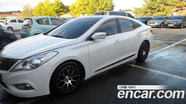 Hyundai Grandeur 2011