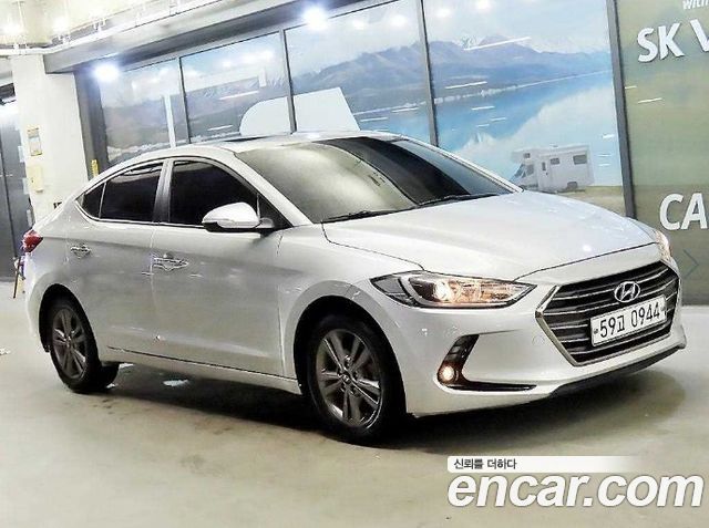 Hyundai AVANTE 2016