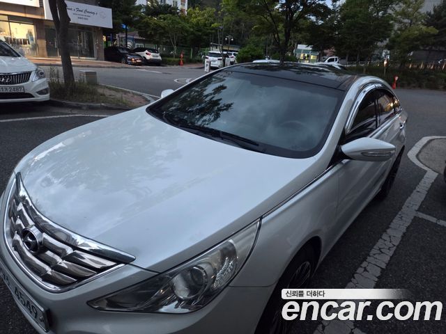 Hyundai Sonata 2009