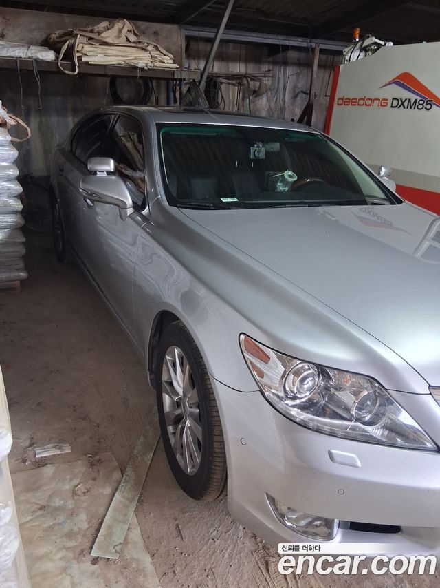 Lexus LS 2009