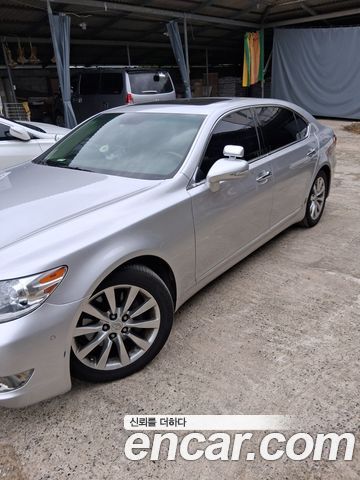 Lexus LS 2009