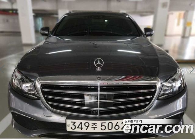 Mercedes-Benz E-Class 2020