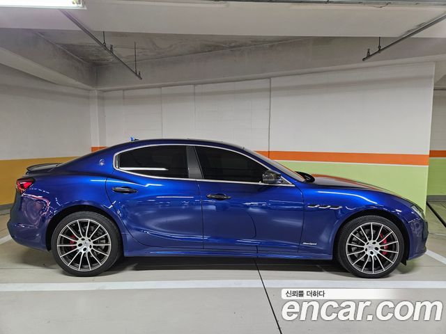 Maserati Ghibli 2018