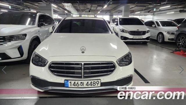 Mercedes-Benz E-Class 2021