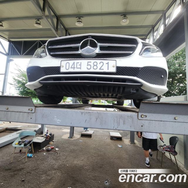 Mercedes-Benz E-Class 2018