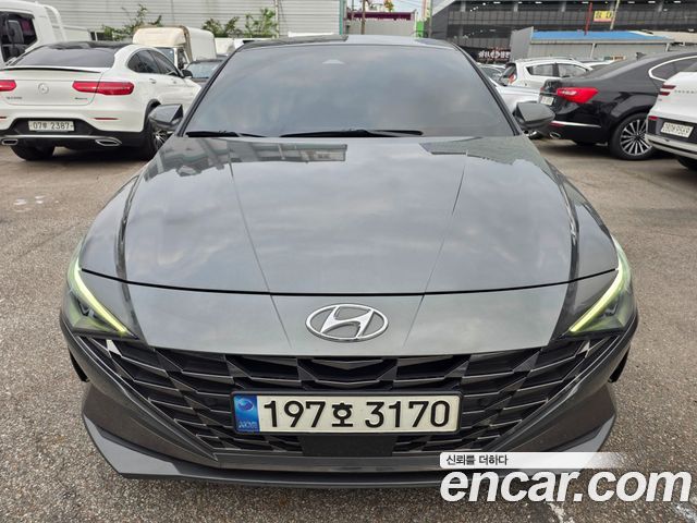 Hyundai AVANTE 2022