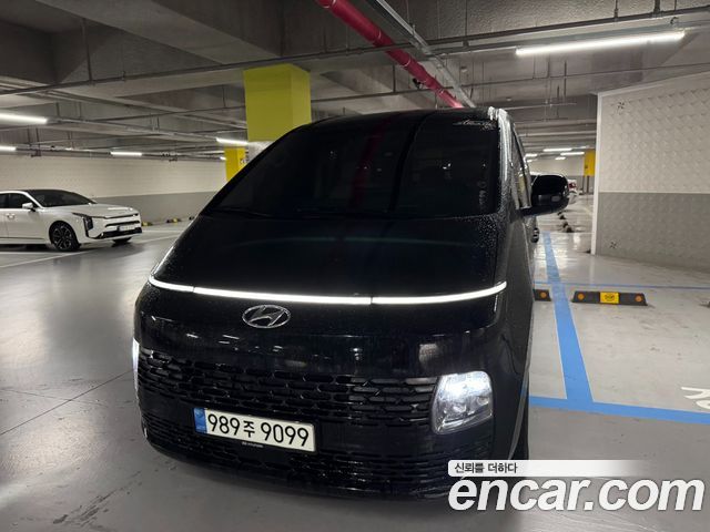 Hyundai Staria 2022