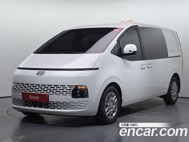Hyundai Staria 2022