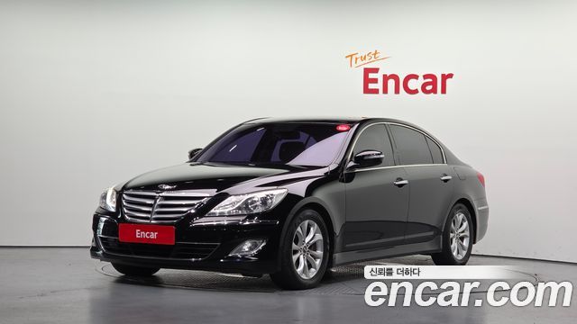 Hyundai Genesis 2012