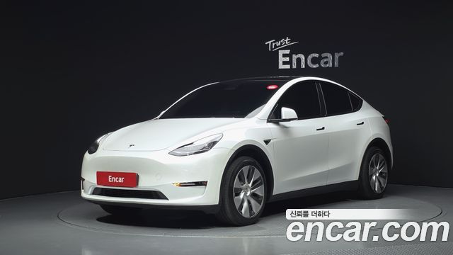 Tesla Model Y 2021