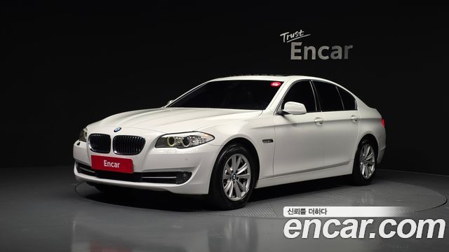 BMW 5-Series 2011