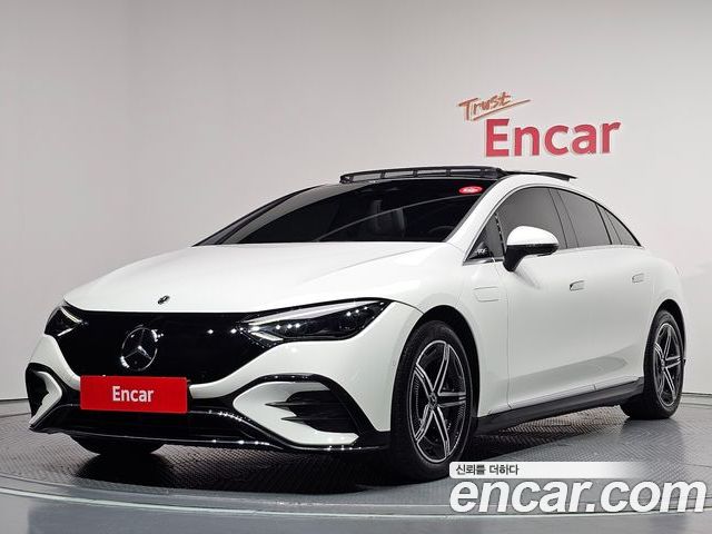 Mercedes-Benz EQE 2024