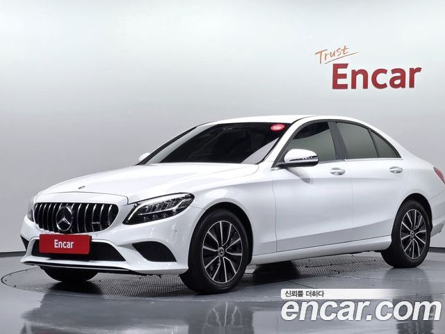 Mercedes-Benz C-Class 2020