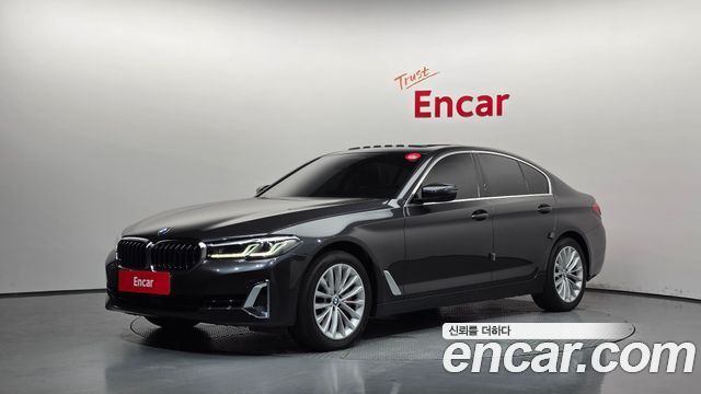 BMW 5-Series 2020