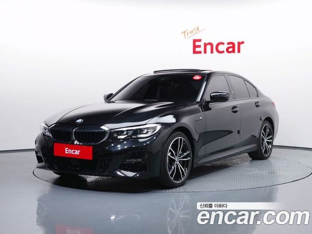 BMW 3-Series 2021