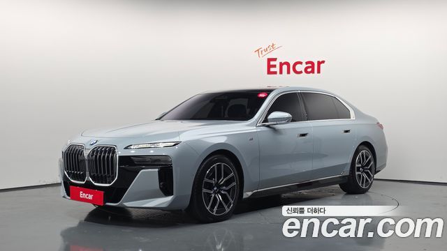 BMW 7-Series 2024