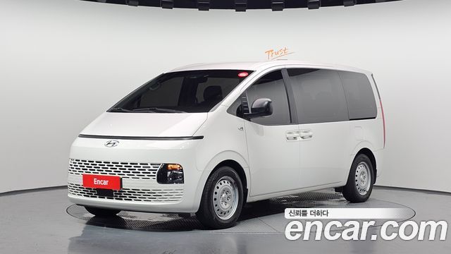 Hyundai Staria 2022