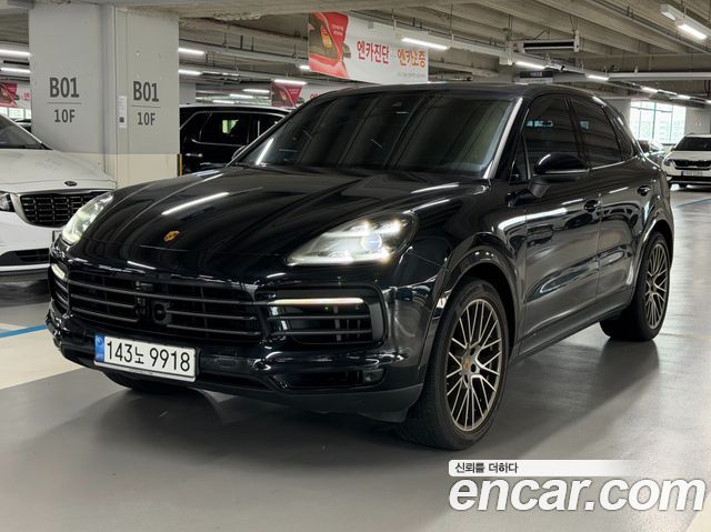 Porsche Cayenne 2022