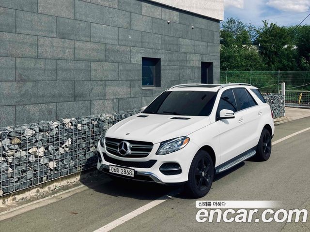 Mercedes-Benz GLE-Class 2016